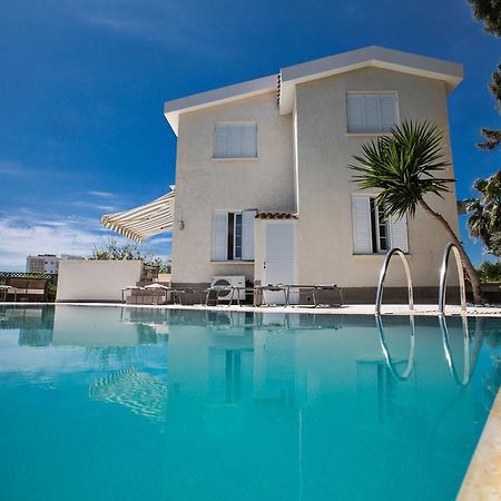 Merab Center Villas Ayia Napa Exterior photo