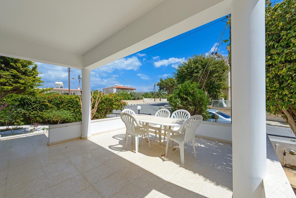 Merab Center Villas Ayia Napa Room photo