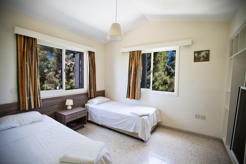 Merab Center Villas Ayia Napa Exterior photo