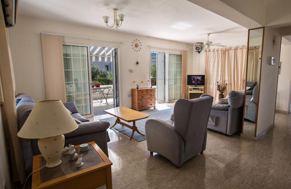 Merab Center Villas Ayia Napa Exterior photo